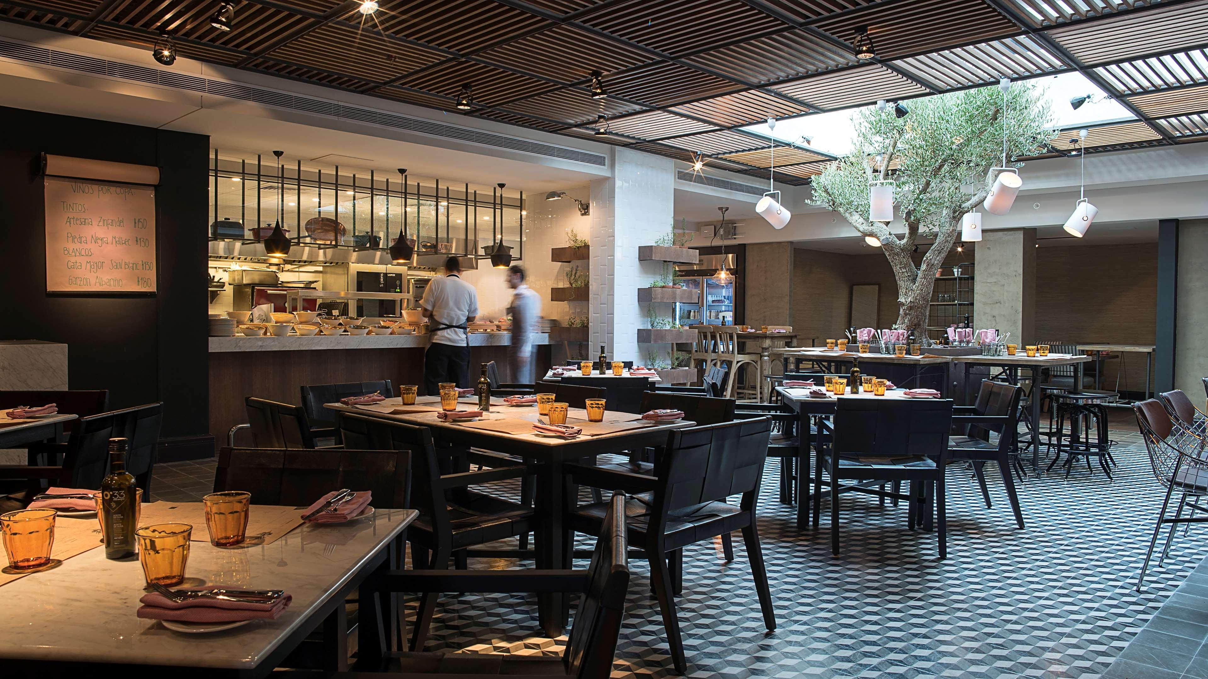 蒙特维迪奥凯悦中心酒店 蒙得维的亚 外观 照片 Interior of the restaurant