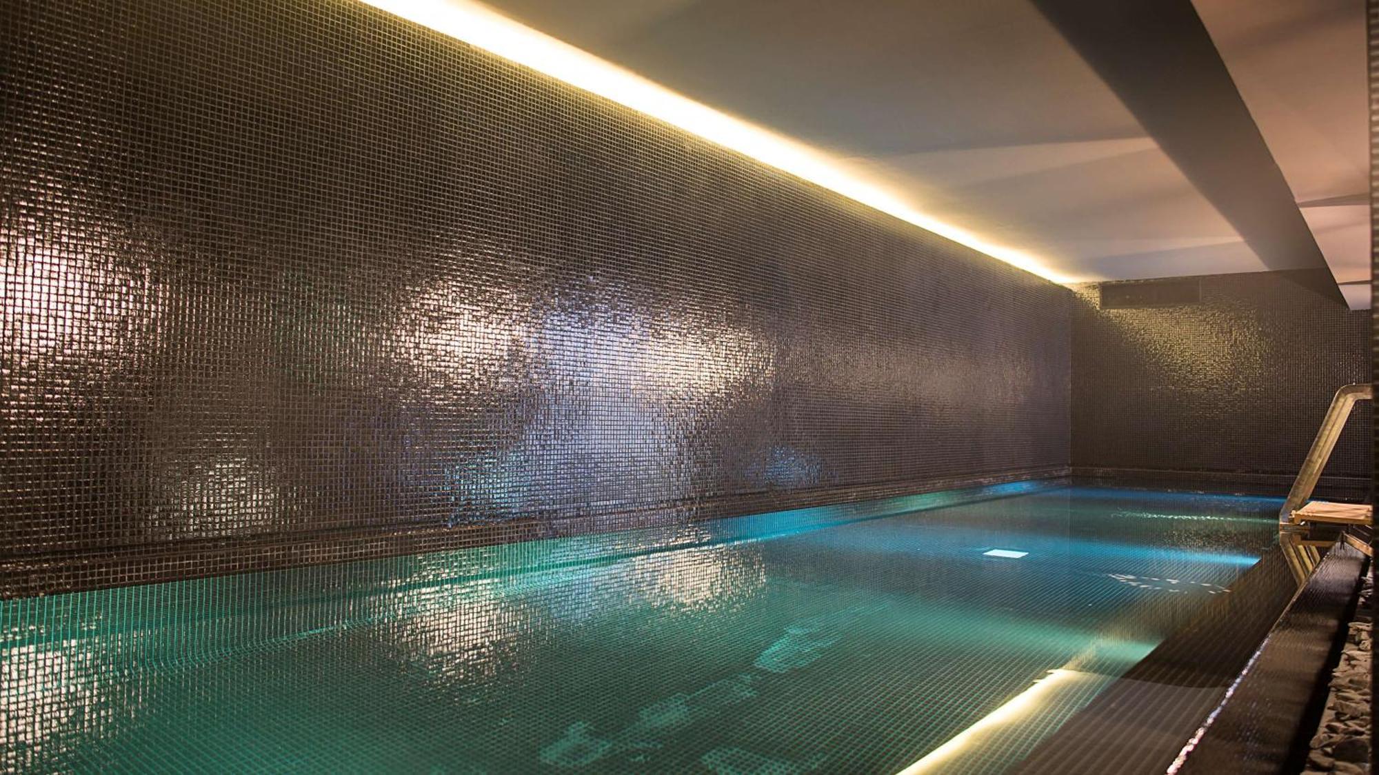 蒙特维迪奥凯悦中心酒店 蒙得维的亚 外观 照片 The pool at the Mandarin Oriental, Munich
